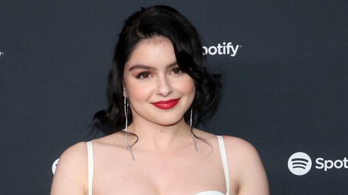 Ariel Winter Looks Straight Out Of ‘Game of Thrones’ With Her New Hair Color
