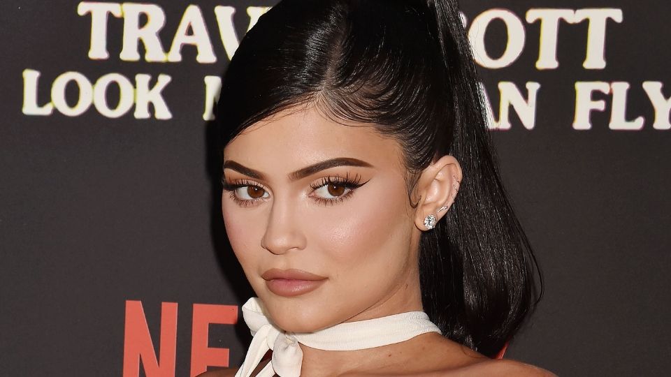 Kylie Jenner’s “Light Chocolate Brown” Hair Is Her Most Natural-Looking Yet